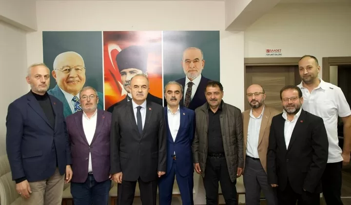 Vali Erol, Siyasi Partilere İade-i Ziyarette Bulundu