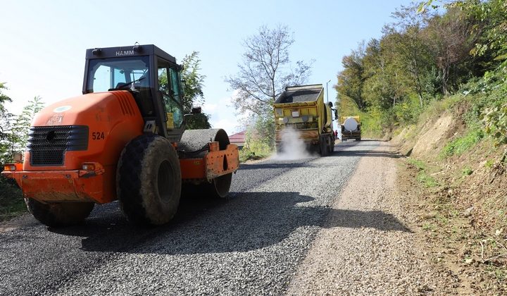 Kıranyağmur Mahalle Yolu’nda asfalt çalışmaları başladı