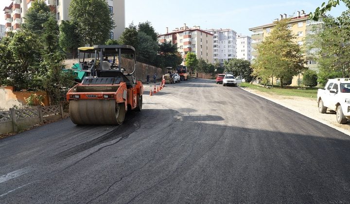 Ünye’de sokaklara sıcak asfalt
