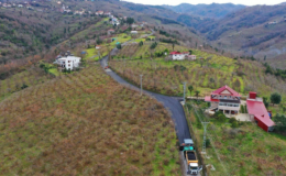 Perşembe’de yol yatırımları sürüyor