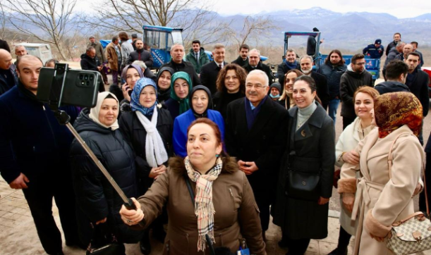 Ünye’de Hilmi Güler rüzgarı