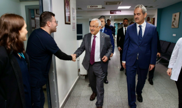 Başkan Güler sağlık çalışanlarının tıp bayramını kutladı