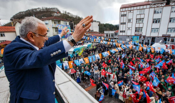 Hilmi Güler Ulubey Meydanından sordu: Bu paralar nerede?