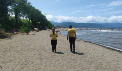 Ordu Büyükşehir zabıtasından sahillerde sıkı denetim