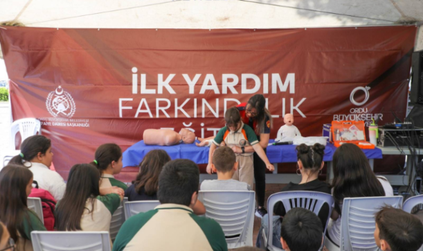 Halka açık ilk yardım eğitimi Ünye’de