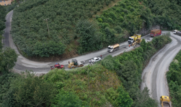 Ordu Büyükşehrin yol seferberliği sürüyor