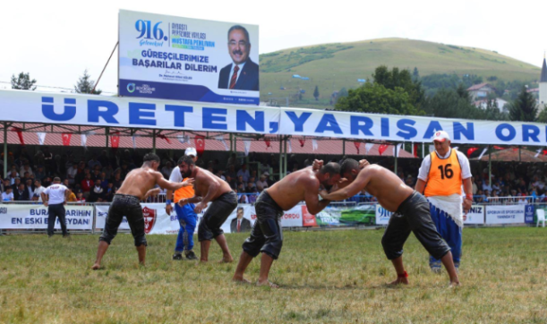 Aybastı festivalle coştu