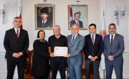 Gurbetçi hayırsever çiftten Vali Erol’a ziyaret