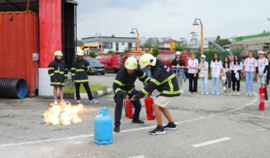 TÜBİTAK öğrencilerine itfaiye eğitimi