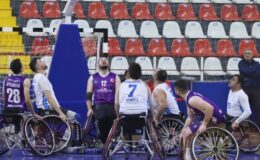 Engelsizler Ordusu Pamukkale’de galip