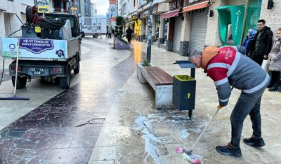 Ordu Büyükşehir gece-gündüz sahada