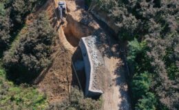 Ordu’da taş duvarlarla yolların ömrü uzuyor